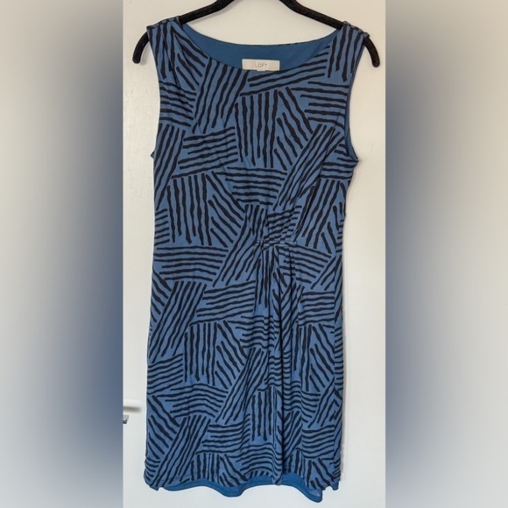 Ann Taylor Loft Blue and Black Sleeveless Lined Dress Size Medium